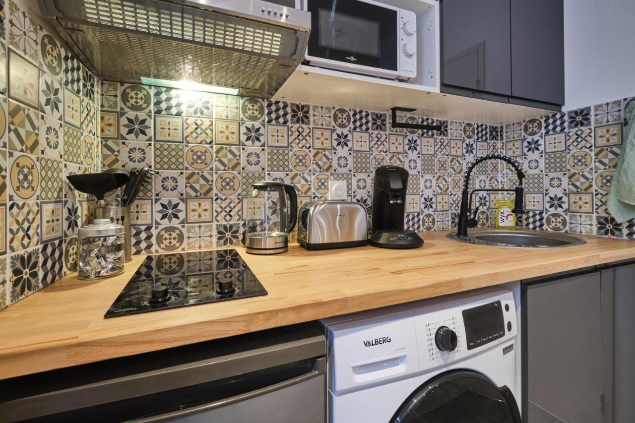 Place Carnot - Studio Tout Equipe Avec Jacuzzi Proche Toutes Commodites قرقشونه المظهر الخارجي الصورة