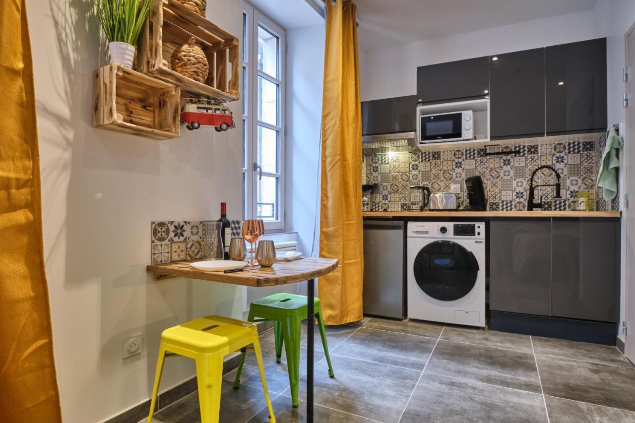 Place Carnot - Studio Tout Equipe Avec Jacuzzi Proche Toutes Commodites قرقشونه المظهر الخارجي الصورة