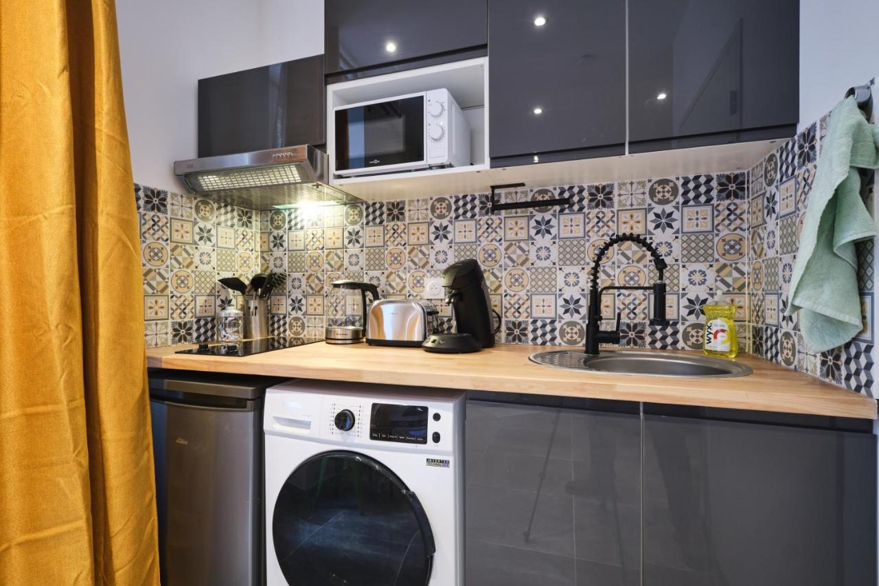 Place Carnot - Studio Tout Equipe Avec Jacuzzi Proche Toutes Commodites قرقشونه المظهر الخارجي الصورة