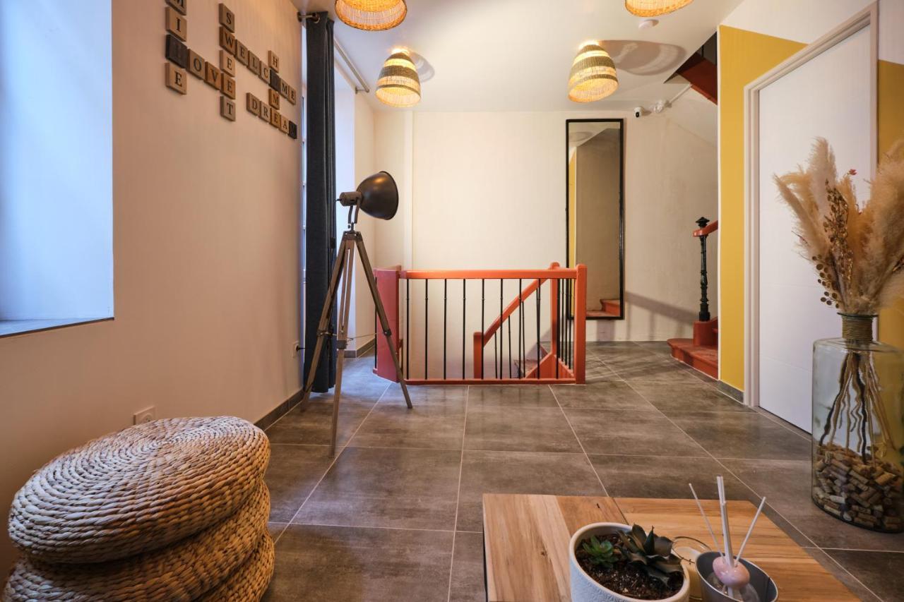 Place Carnot - Studio Tout Equipe Avec Jacuzzi Proche Toutes Commodites قرقشونه المظهر الخارجي الصورة