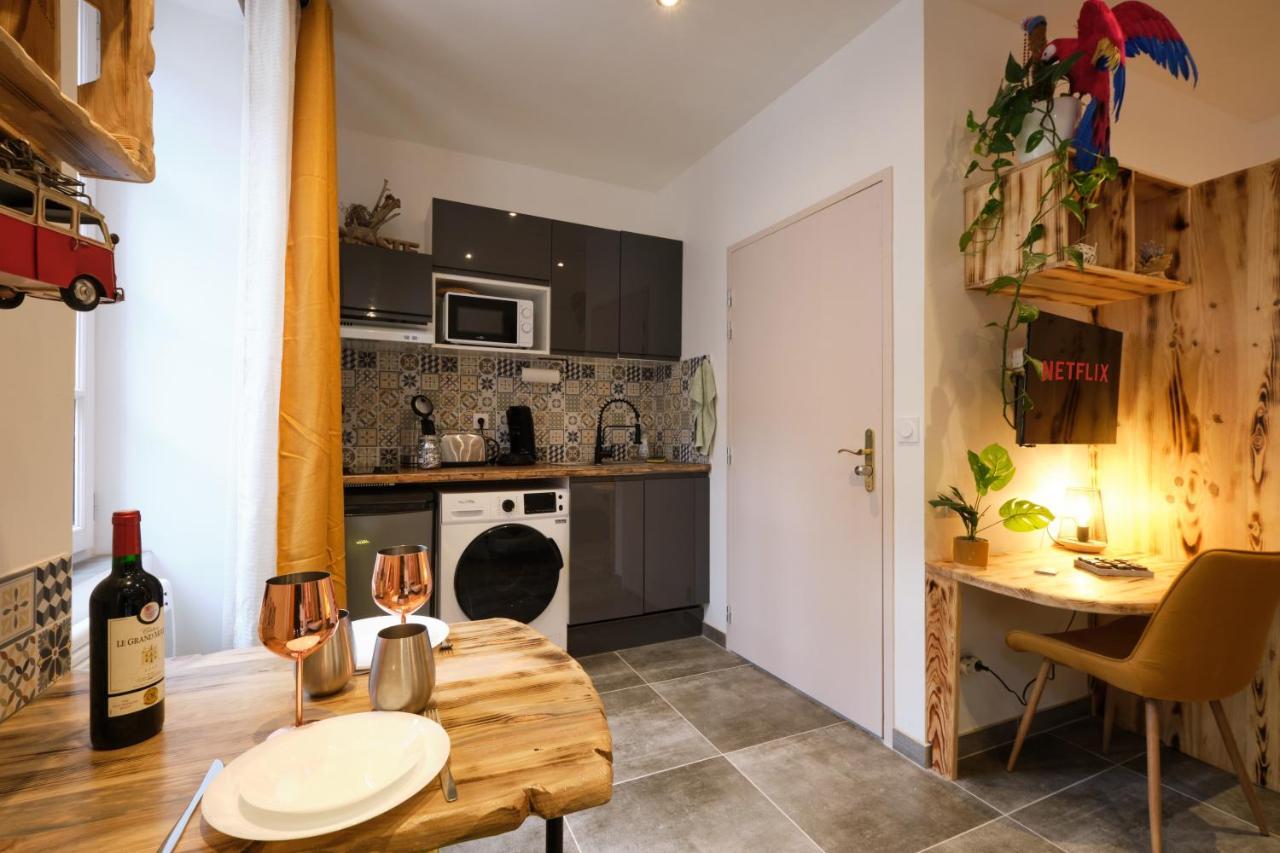 Place Carnot - Studio Tout Equipe Avec Jacuzzi Proche Toutes Commodites قرقشونه المظهر الخارجي الصورة